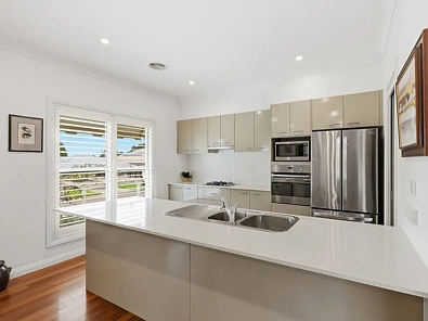 2 Lansdown Place, Moss Vale, NSW 2577, 3 Schlafzimmer, 2 Badezimmer, House