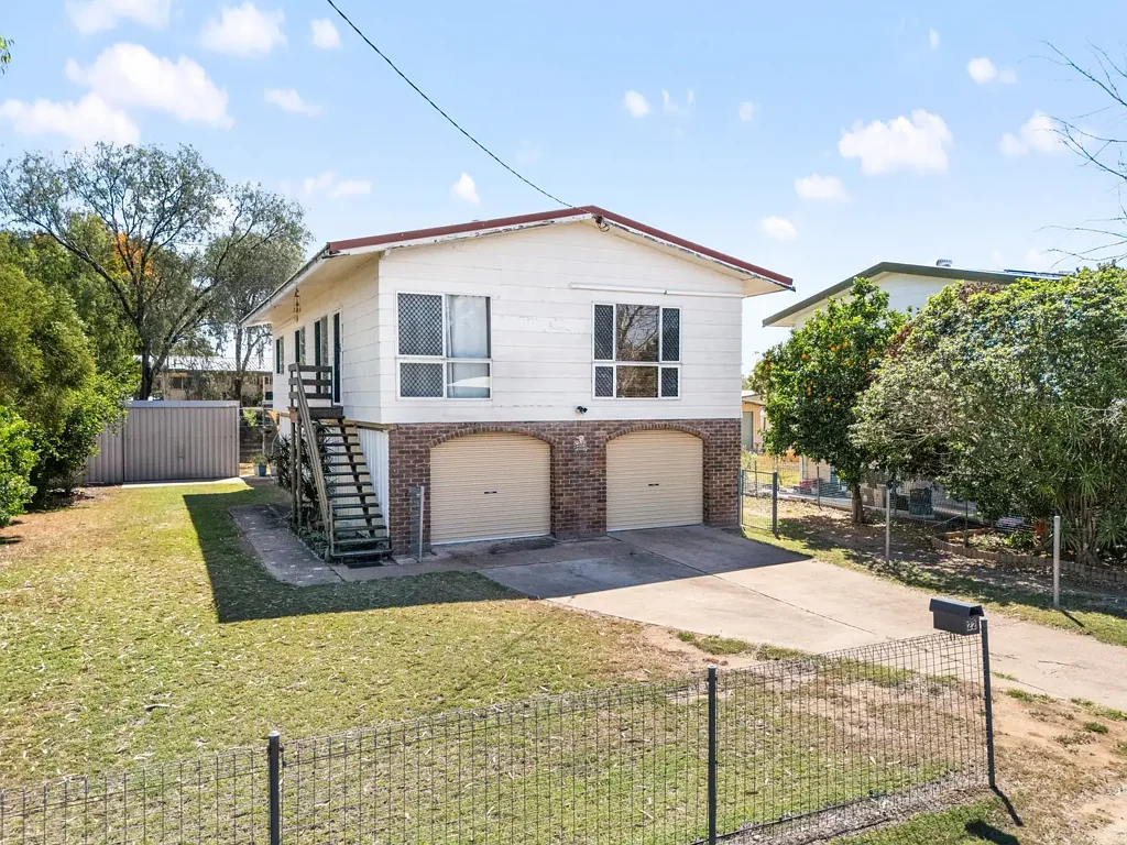 22 Bridgeman Street, Emerald, QLD 4720