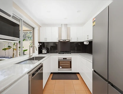 65B Australorp Avenue, Seven Hills, NSW 2147, 3房, 1浴, House
