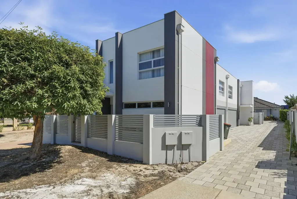 17b Mangini Street, Morley, WA 6062