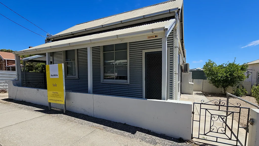 28 WELLS STREET, Streaky Bay, SA 5680