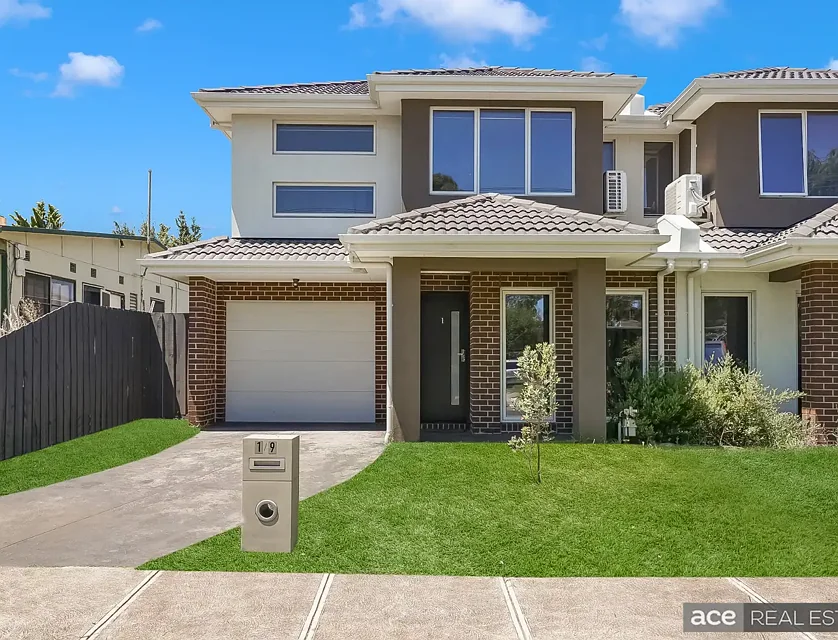 1/7-9 Heffernan Street, Laverton, VIC 3028, 3房, 2浴, Townhouse