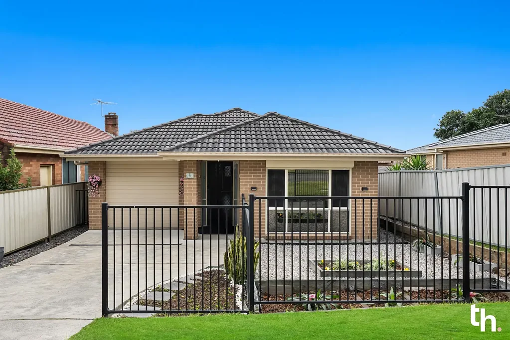 Edgeworth 3Kwarto Modern, Low Maintenance Charm in Convenient Location