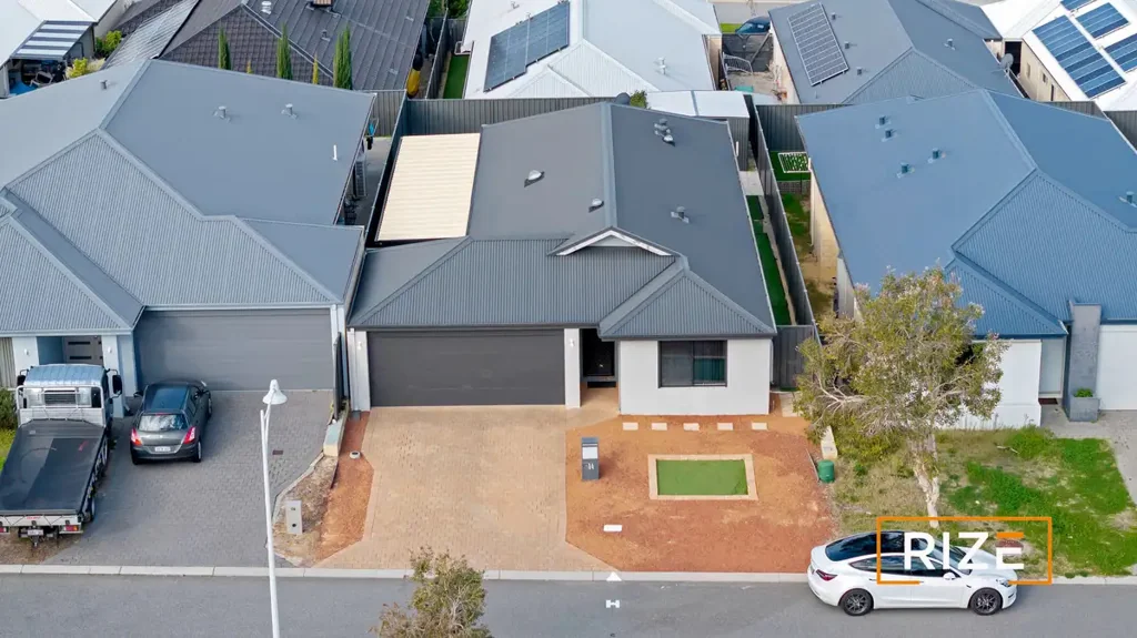 Banksia Grove 3房  UNDER OFFER!