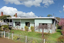 28 Patrick Street, Bothwell