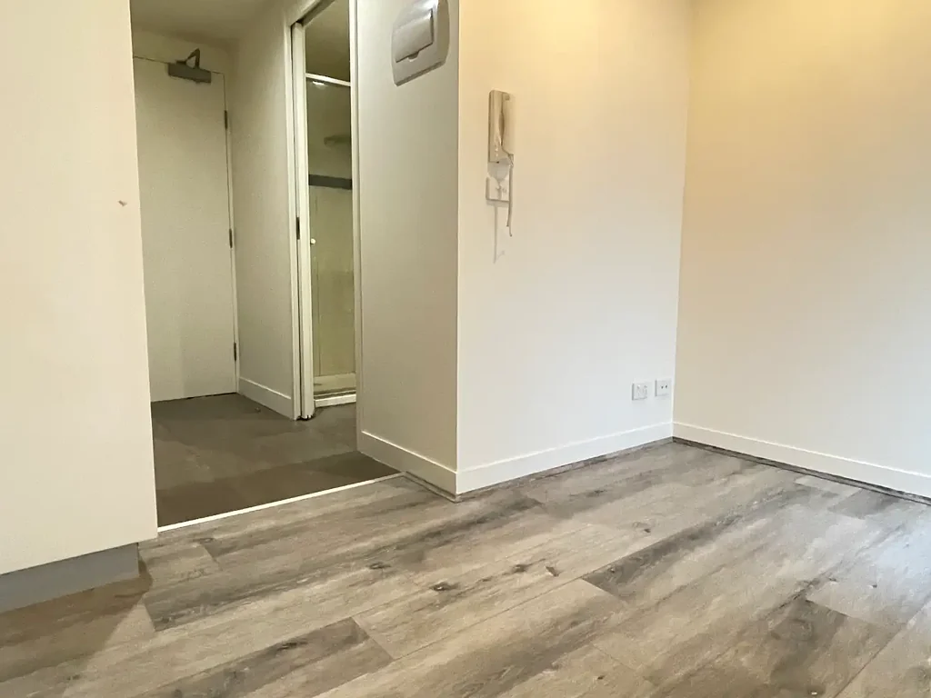 Renovated Conveneince Student Accomodation