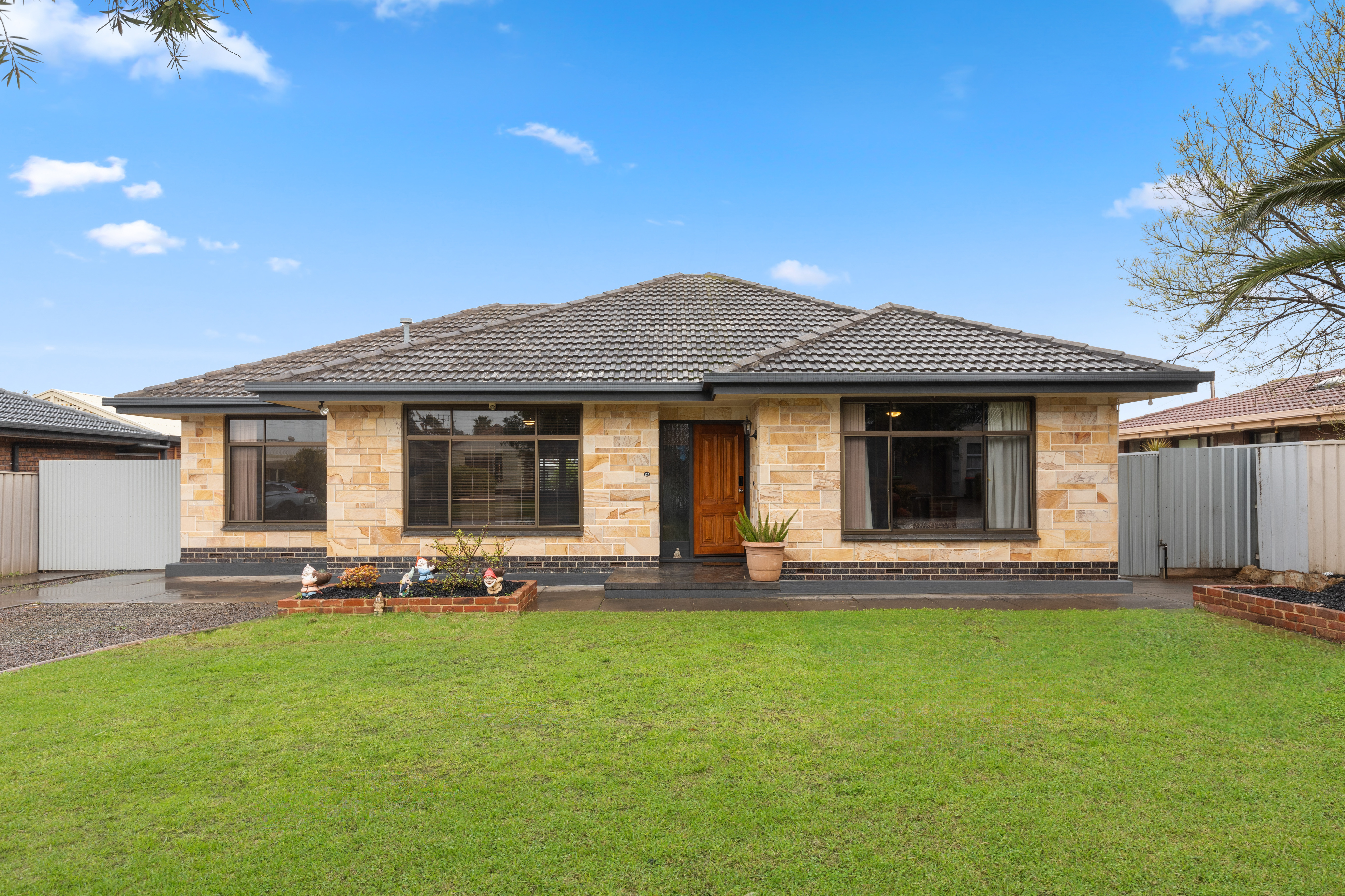 27 ROBIN ST, PORT NOARLUNGA SOUTH SA 5167, 0 phòng ngủ, 0 phòng tắm, House