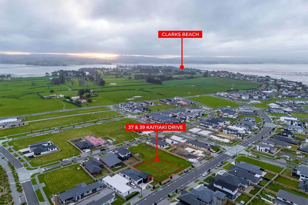 Clarks Beach  Dream Coastal Lifestyle –Your Perfect Home Awaits!