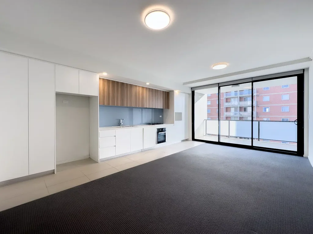 Hurstville 1Moenga Modern North-Facing Apartment in Prime Location - Excellent Investment Opportunity