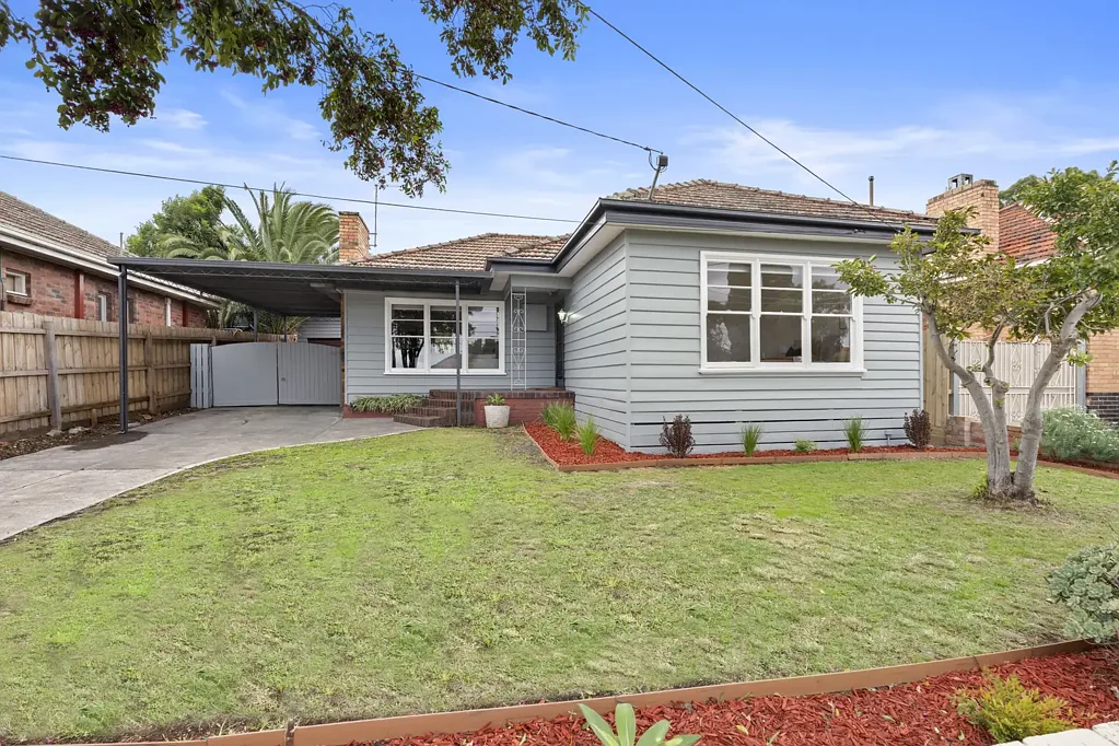 18 Winifred Street, Preston, VIC 3072