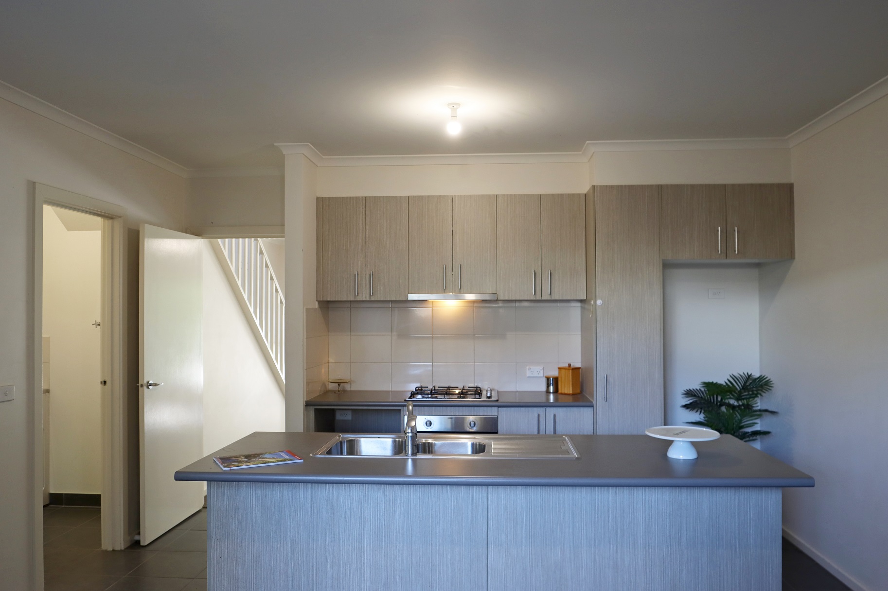 UNIT 9 131 HAVLIN ST EAST, FLORA HILL VIC 3550, 0房, 0浴, Townhouse