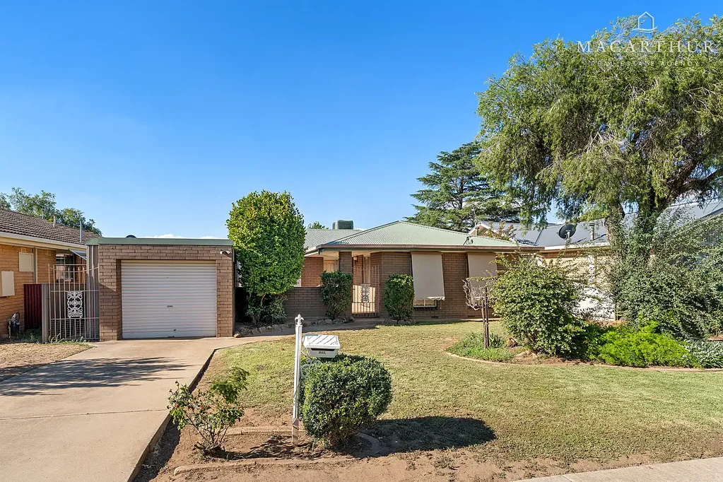92 Raye Street, Tolland, NSW 2650