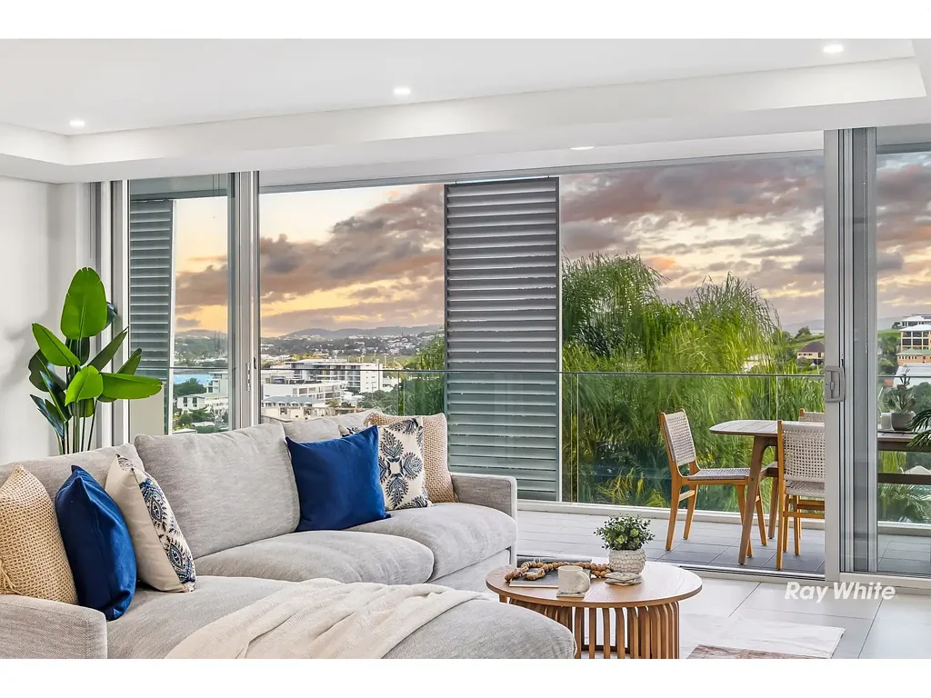 Yeppoon 3房  Executive Apartment with Stunning Ocean Views - Premium Cliffside Living