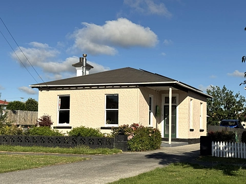 Balclutha 3房  Centrally Located Compact Home