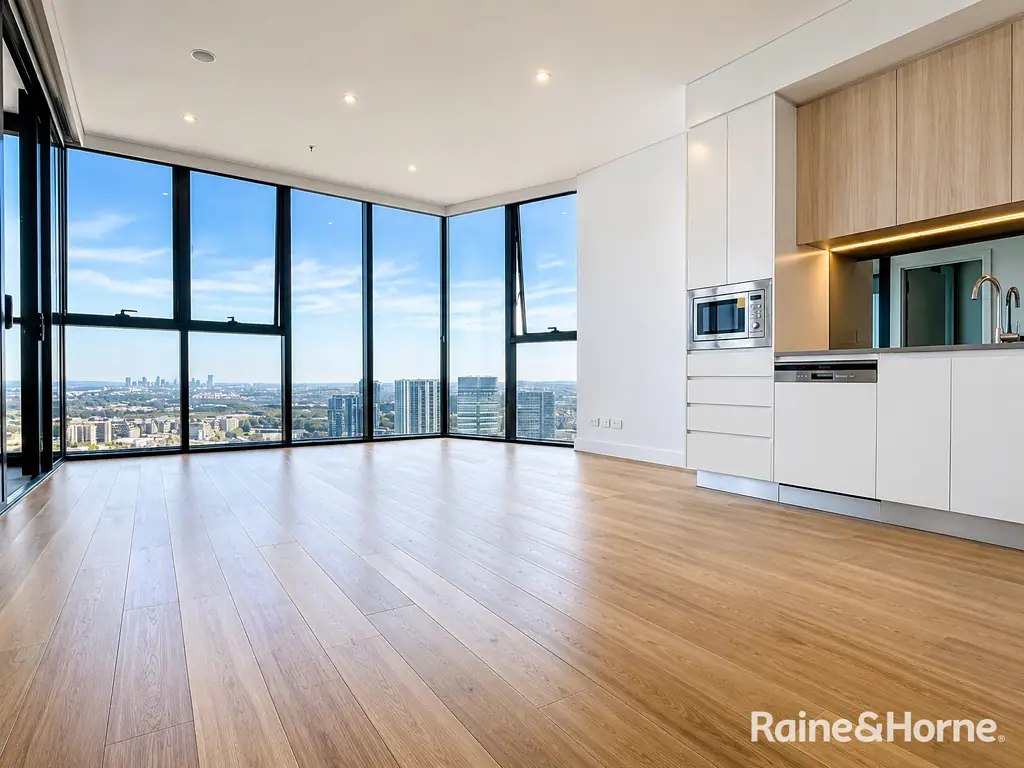 Stylish High-Level Apartment with Spectacular Water Views in Rhodes Central