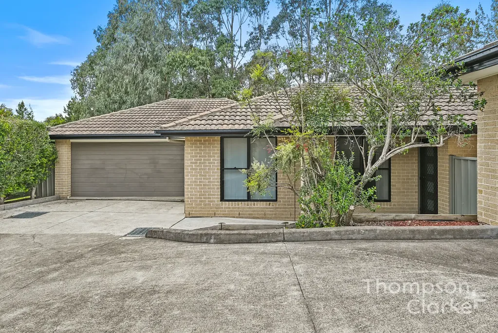 Rutherford 3ਬੈੱਡਰੂਮ EASY-CARE LIVING IN A CONVENIENT RUTHERFORD LOCATION 🏡✨