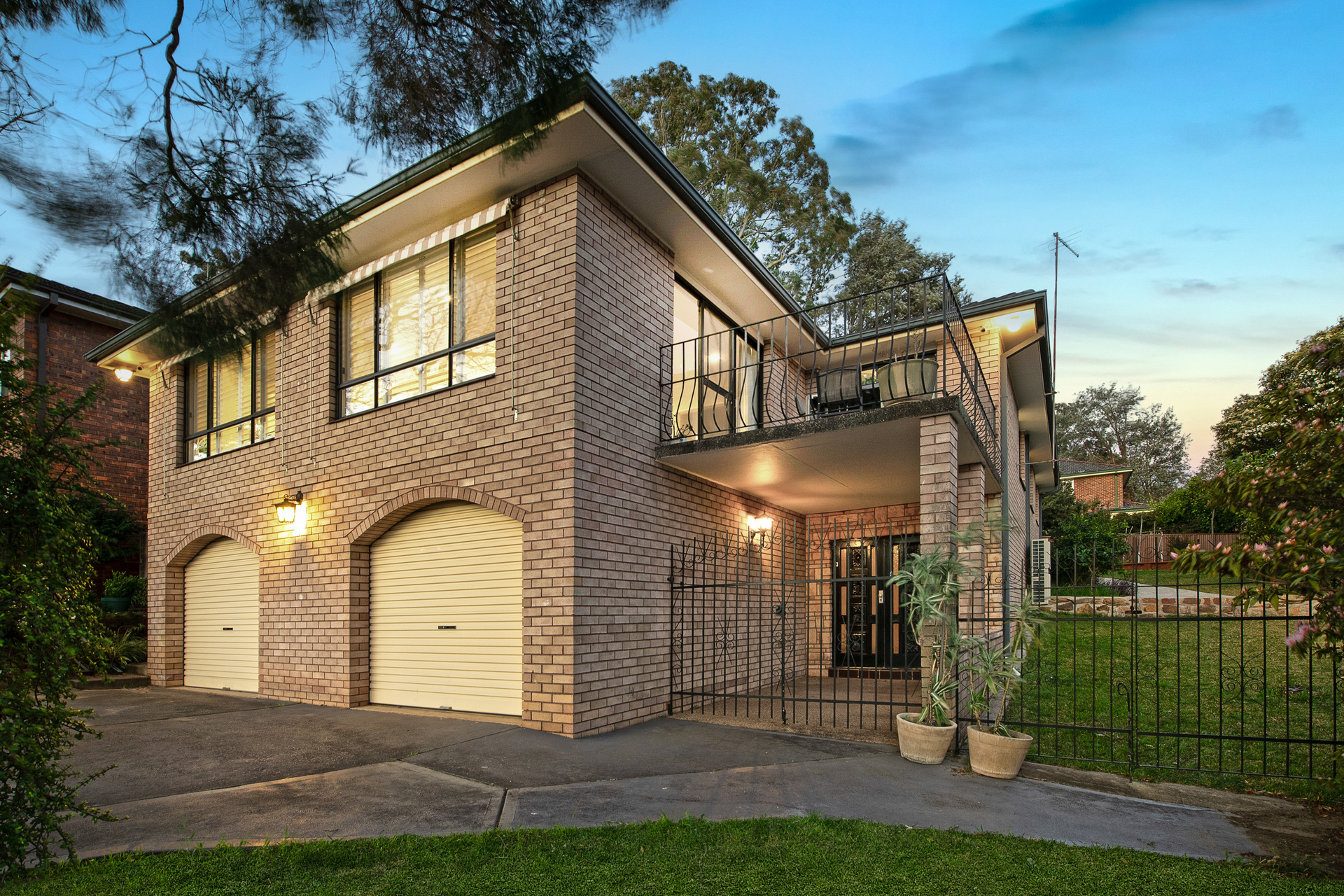 19 PANAVIEW CR, NORTH ROCKS NSW 2151, 0部屋, 0バスルーム, House