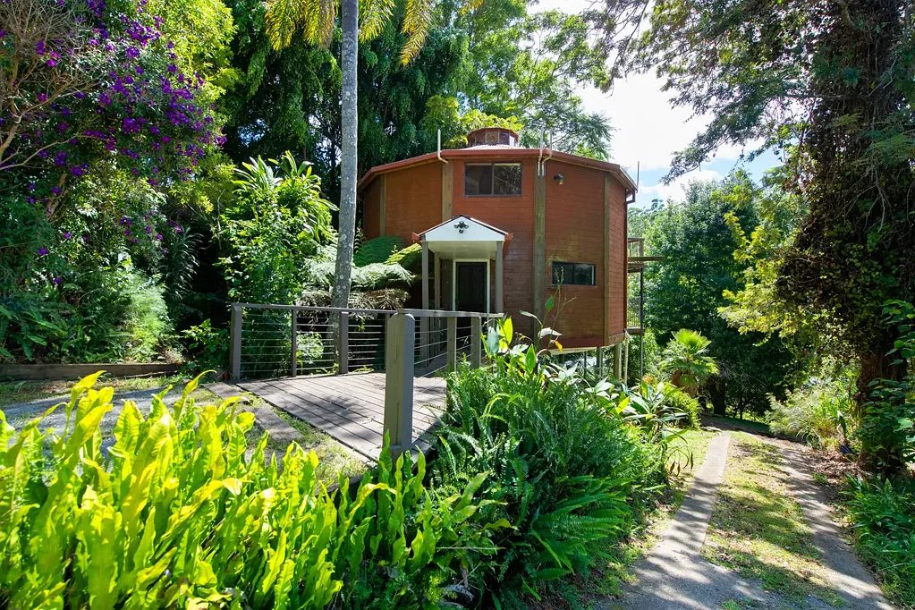 25 North Road, Lower Beechmont, QLD 4211