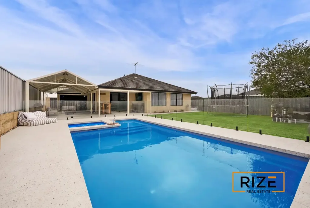 Banksia Grove 4房  The Ultimate Family Sanctuary: Space, Style & Effortless Entertaining