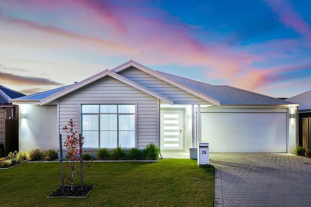 28 Camberwell Vista, Piara Waters, WA 6112
