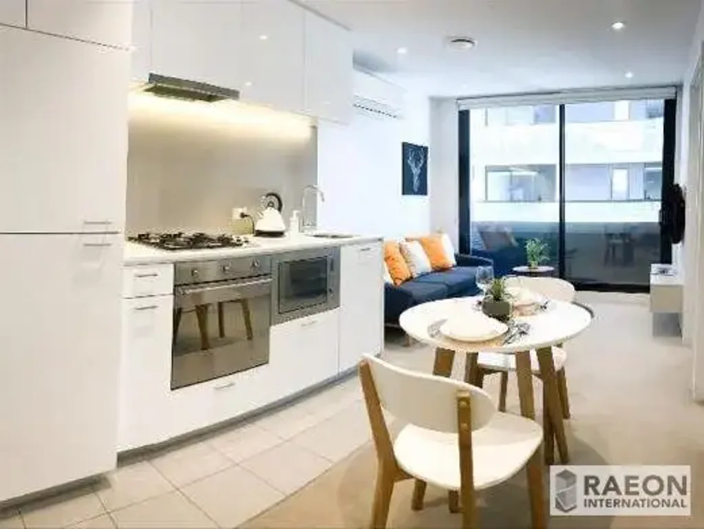 Fully Furnished Two Bedroom Two Bathroom Apartment near Queen Victoria Market