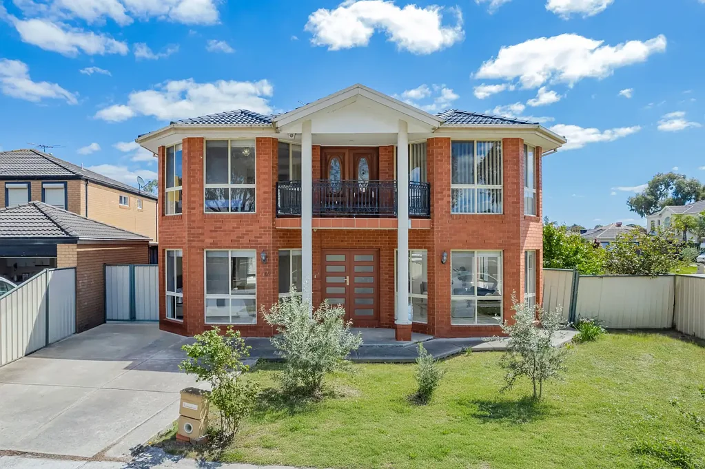 109 Donald Cameron Drive, Roxburgh Park, VIC 3064