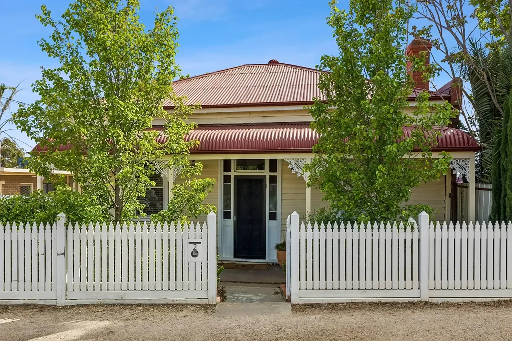 Ironbark 3Kwarto Your Next Chapter with Side Access