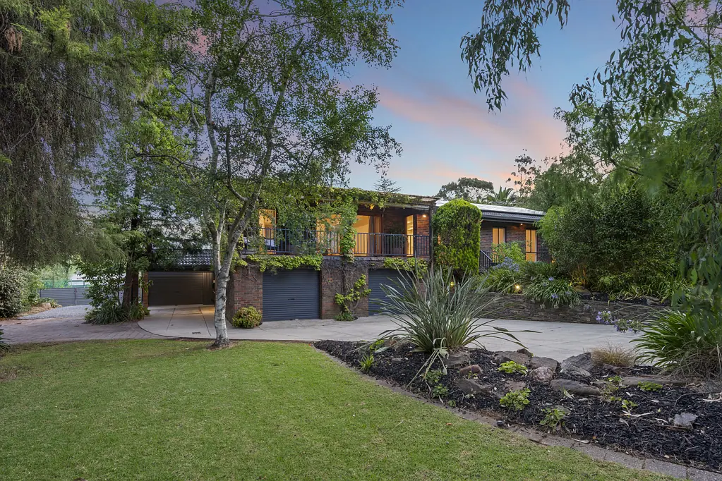 1 Gordon Avenue, Belair, SA 5052