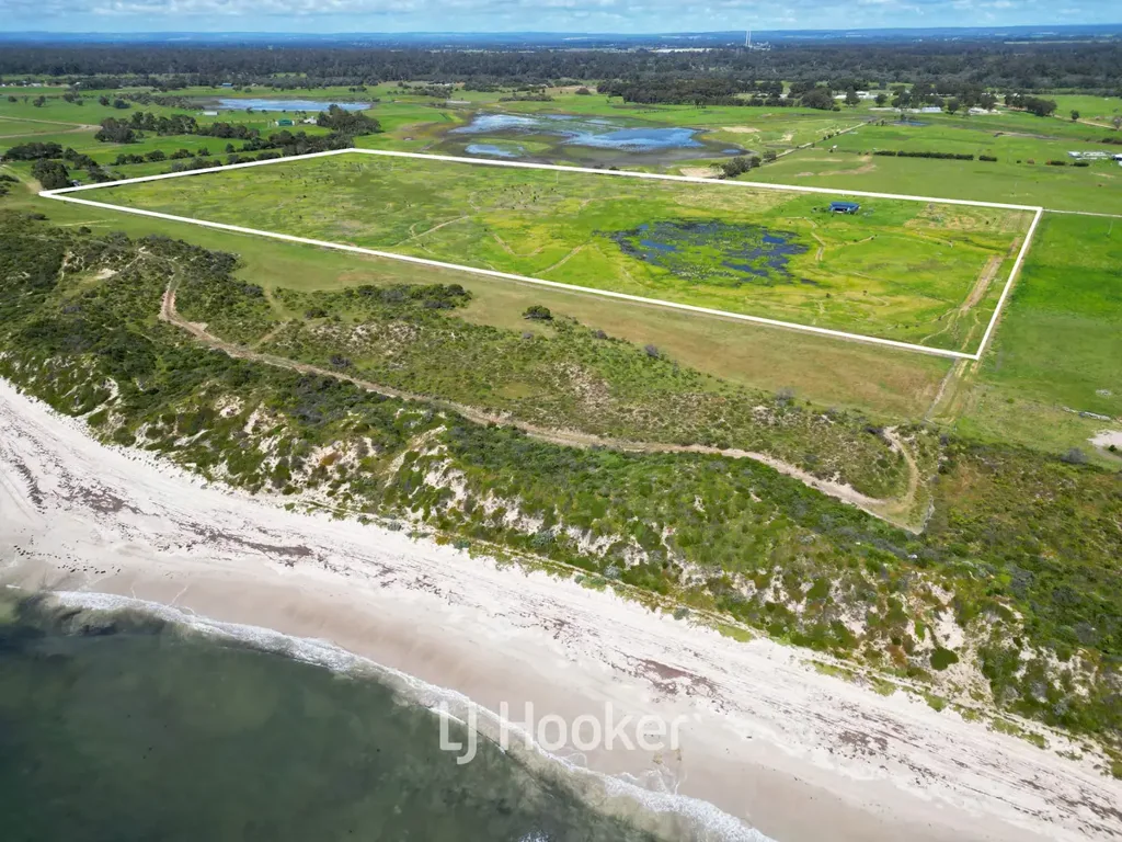 Stirling Estate  A Nature Lover�s Escape by the Sea