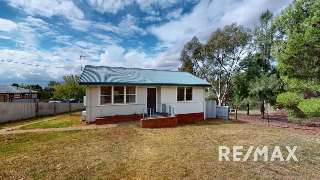 72 George  Street, Junee, NSW 2663