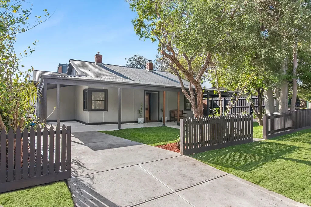 Frankston South 3ห้องนอน Timeless Character In The Frankston High School Zone