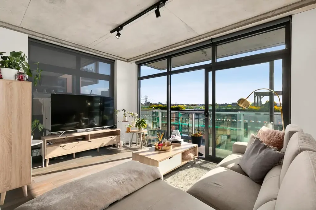 Kensington 2 Bedroom Designer Style for Perfect Riverside Living
