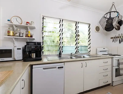 10 Beagle Circuit, Nhulunbuy, East Arnhem, 4 ਕਮਰੇ, 2 ਬਾਥਰੂਮ, House