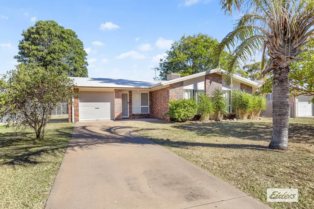 82 Braeside Road, Emerald, QLD 4720