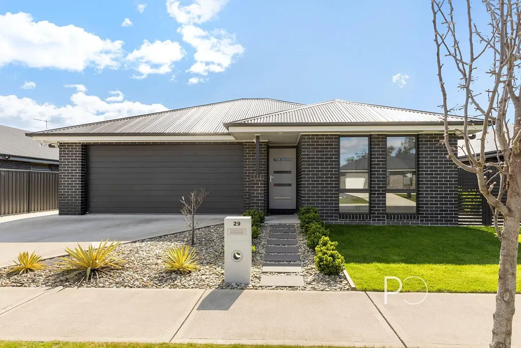 Latrobe 3房  TWENTY-NINE CALTHORPE STREET