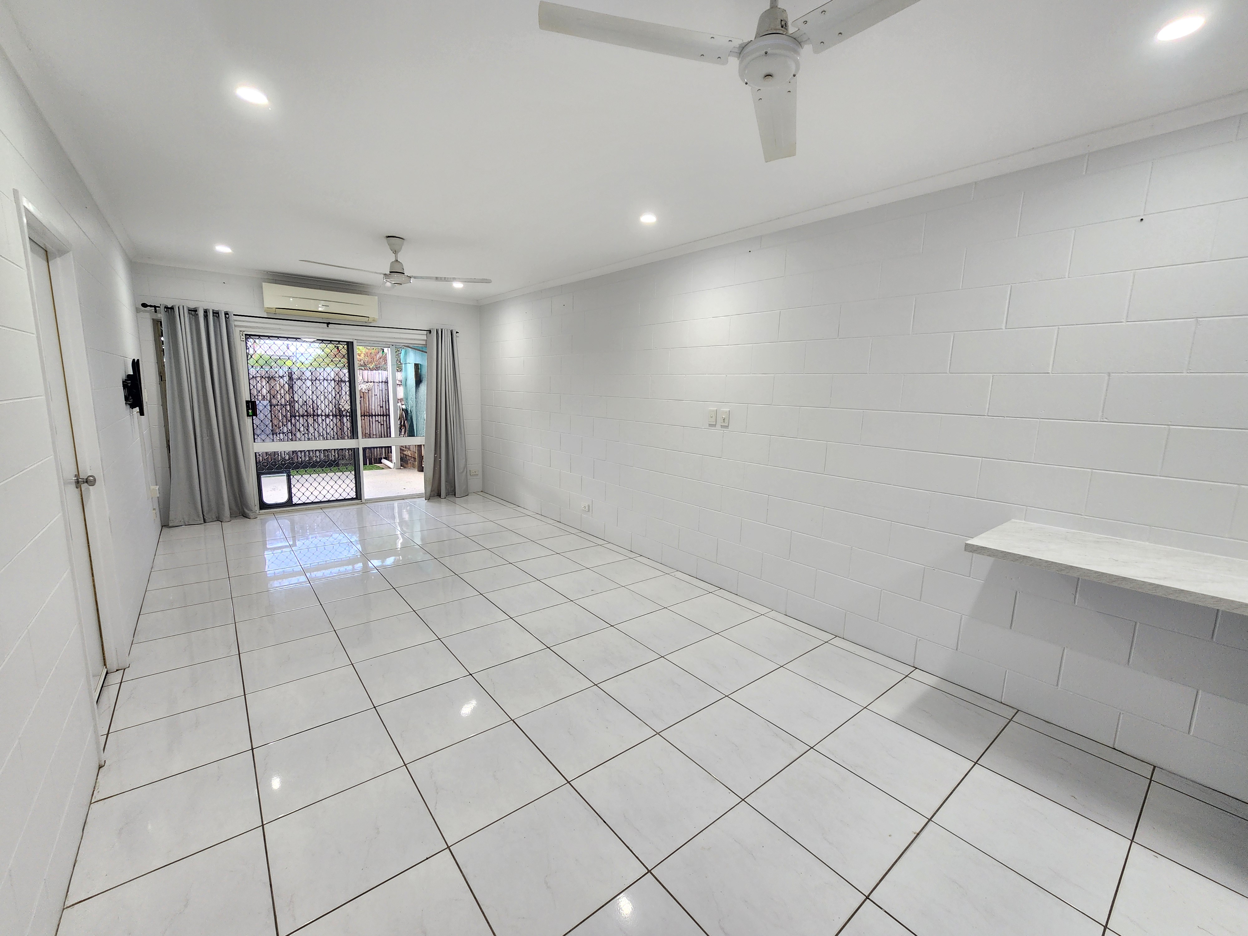 99-101 WINDARRA ST, WOREE QLD 4868, 0房, 0浴, Unit