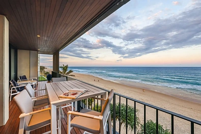 Main Beach 4房  Irreplaceable Address | Absolute Beachfront, Full-Floor Super Apartment