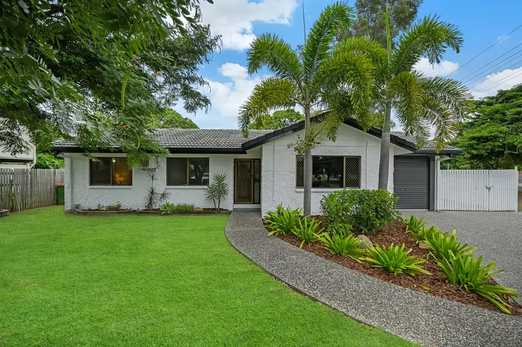 Kelso 3 Bedroom Oozing Potential in Kelso!