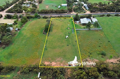 Murrayville  Just under one acre vacant land in Murrayville!