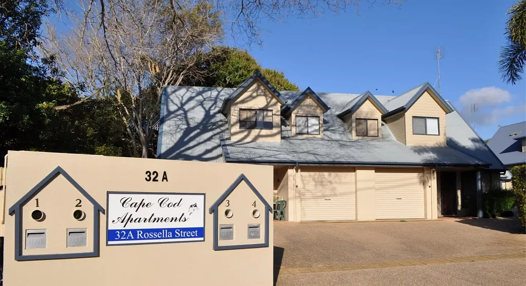 FULLY SELF CONTAINED 3 BEDROOM CAPE COD APARTMENT