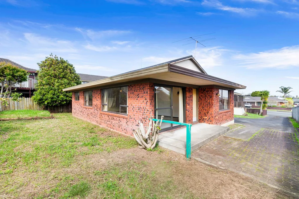 2/162 Prince Regent Drive, Farm Cove, Manukau City, Auckland