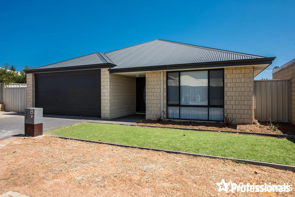8 Thornhill Lane, Beachlands, WA 6530