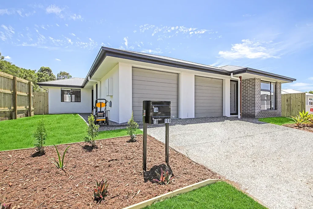 Modern 2-Bedroom Duplex in Sicura Residences, Hillcrest