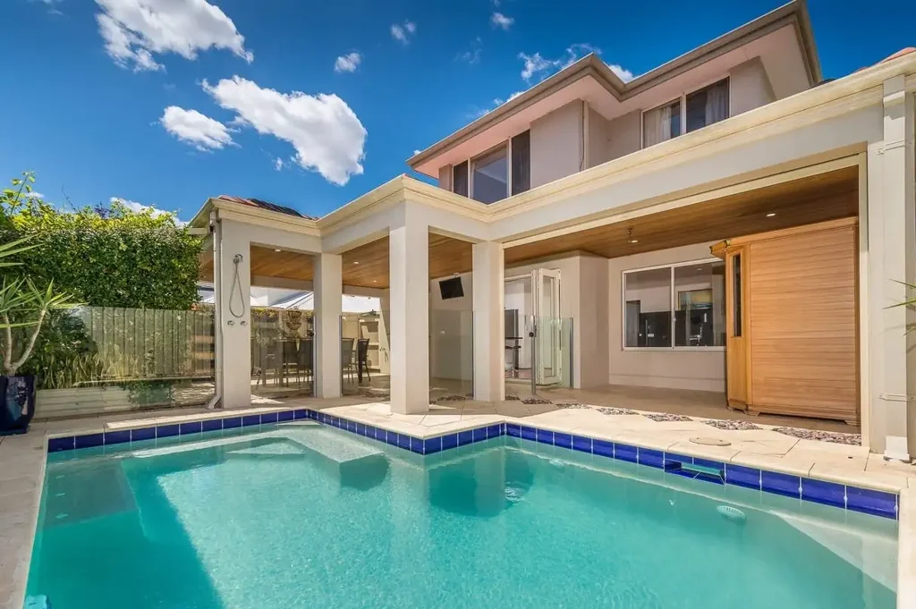 Karrinyup 4 Slaapkamer Parkside Perfection