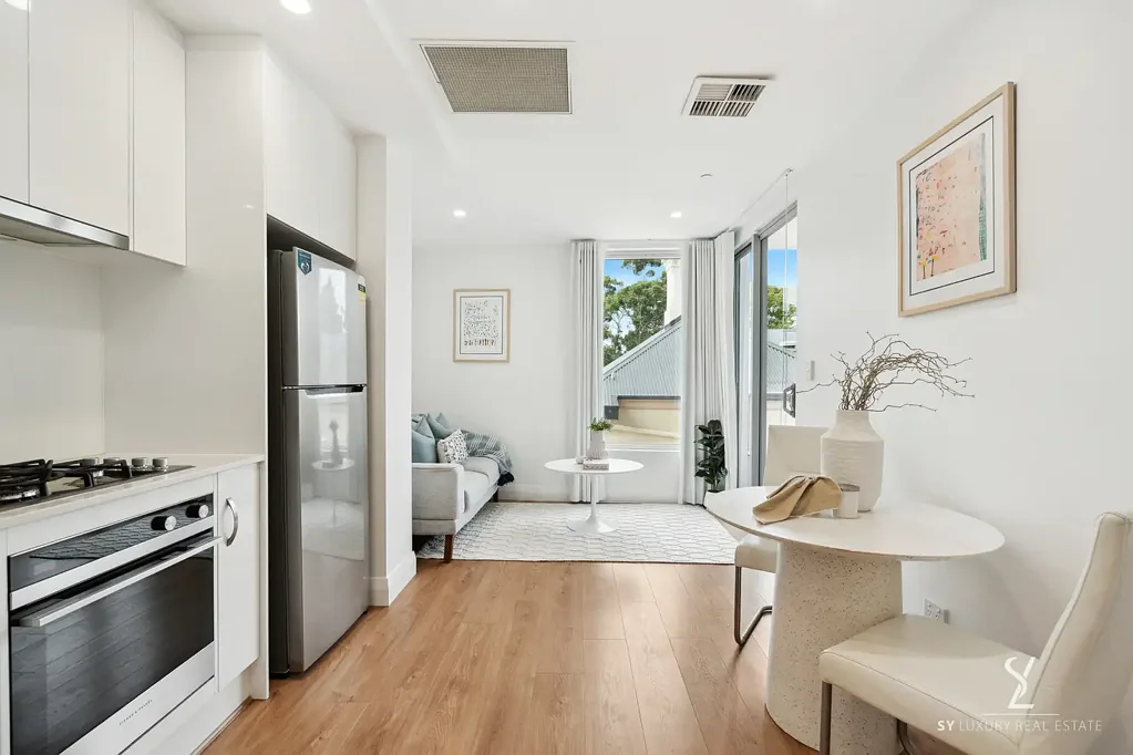 Adelaide 2Moenga Chic City Living on Hutt Street