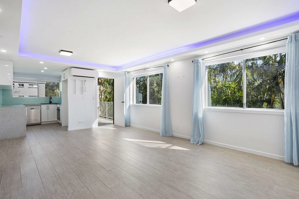 Modern Comfort Meets Coastal Convenience
