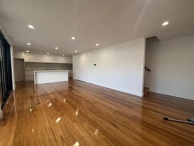 175 Heath Street, Port Melbourne, VIC 3207, 3 Bedrooms, 2 Bathrooms, House