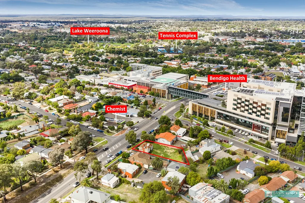 Bendigo 1ਬੈੱਡਰੂਮ Inner City block ideal for development - Planning permit and town planning for three town houses.