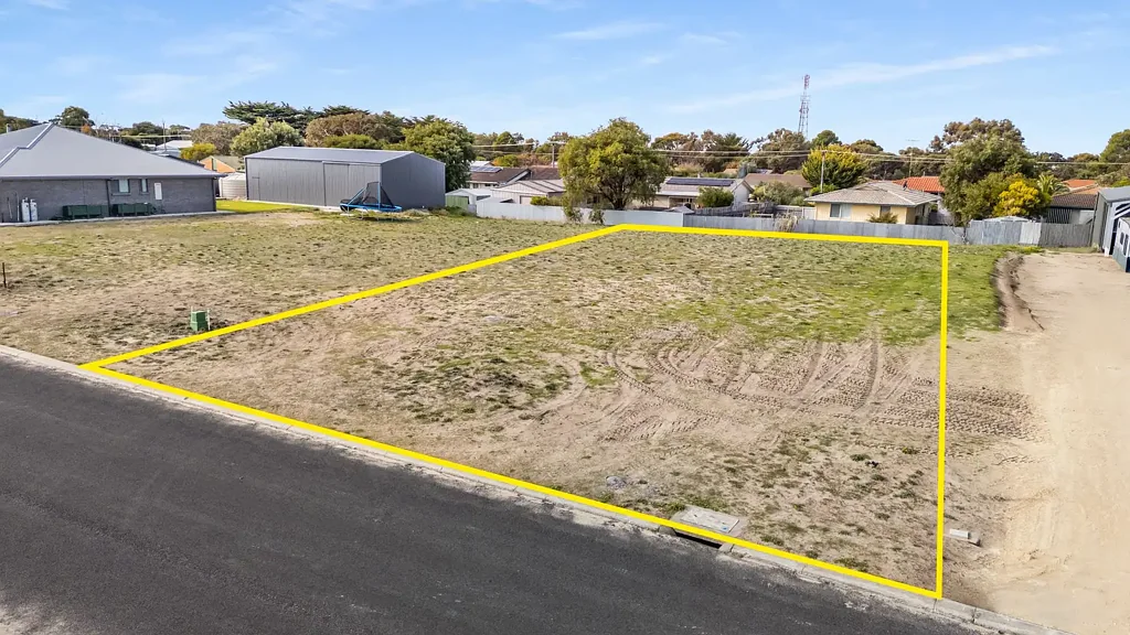 Kingston Se Big Coastal Block, Bright Future - 15 Trevor Drive, Kingston SE