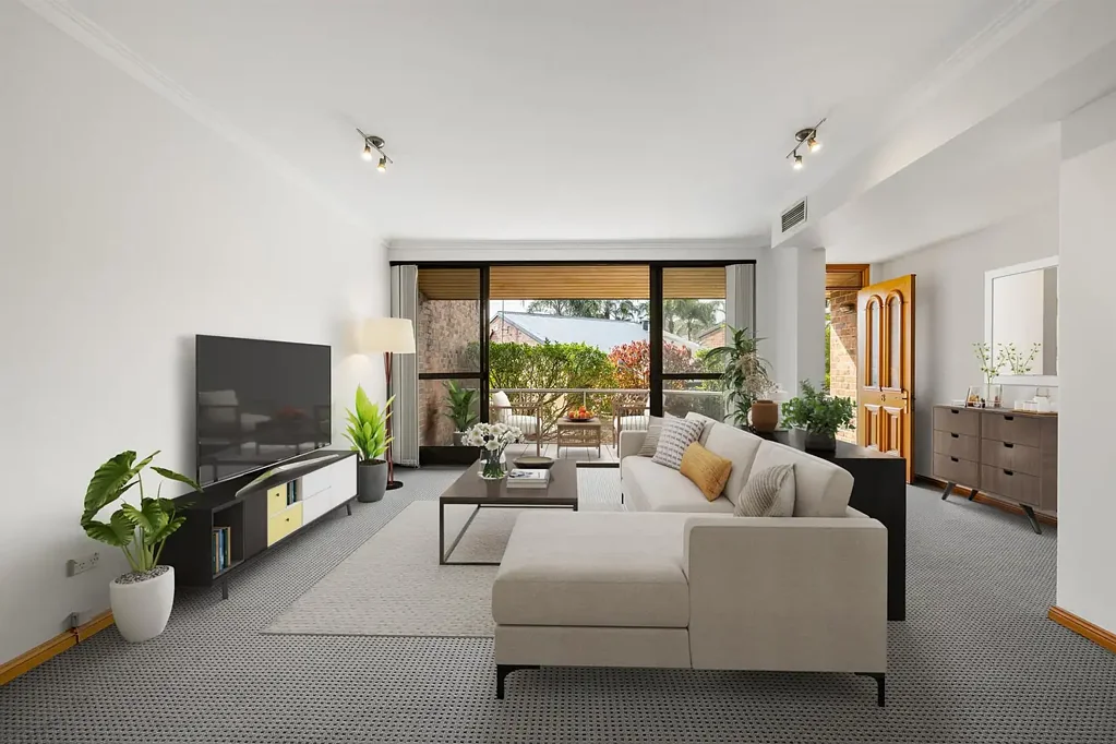 SENSATIONAL 3 BEDROOM TOWNHOUSE IN THE HEART OF DOUBLE BAY